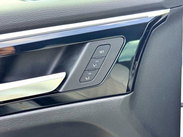2023 Mitsubishi Outlander SEL