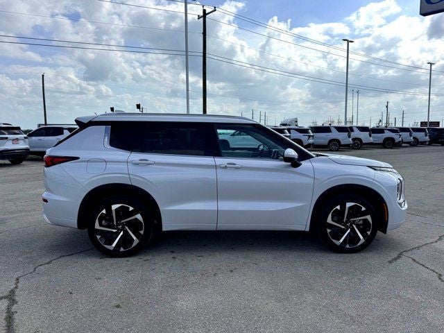 2023 Mitsubishi Outlander SEL