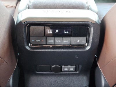 2025 Toyota Land Cruiser Base