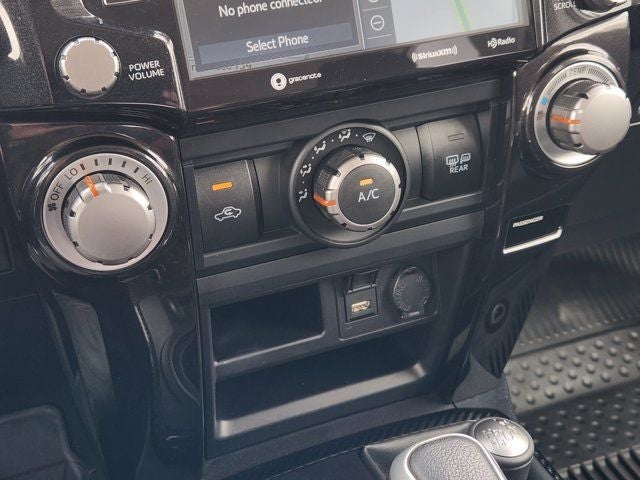 2024 Toyota 4Runner TRD Off-Road Premium