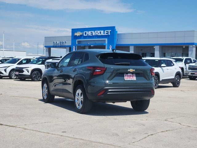 2025 Chevrolet Trax LS