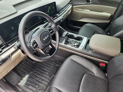 2025 Kia Carnival SX