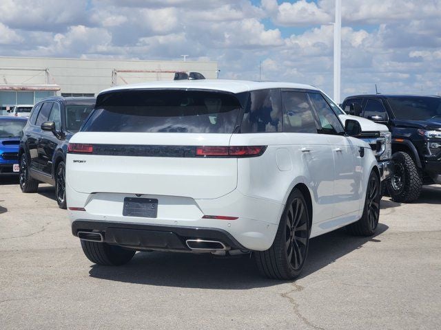 2026 Land Rover Range Rover Sport Dynamic SE