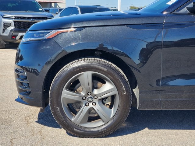 2025 Land Rover Range Rover Velar Dynamic SE