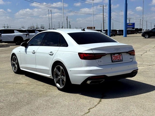 2021 Audi A4 45 S line Prestige quattro