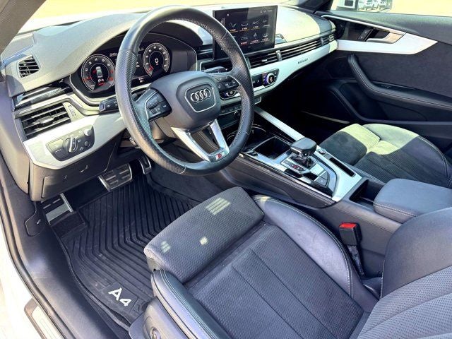 2021 Audi A4 45 S line Prestige quattro