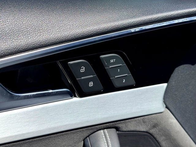 2021 Audi A4 45 S line Prestige quattro