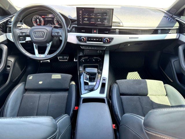 2021 Audi A4 45 S line Prestige quattro