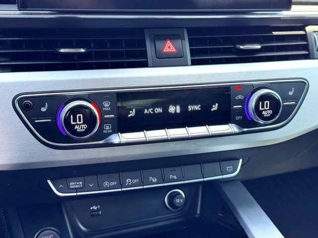 2021 Audi A4 45 S line Prestige quattro