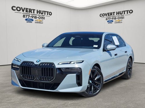 2025 BMW 7 Series 740i