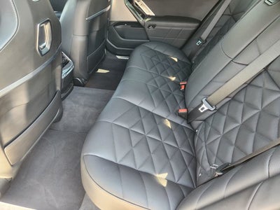 2025 BMW 7 Series 740i