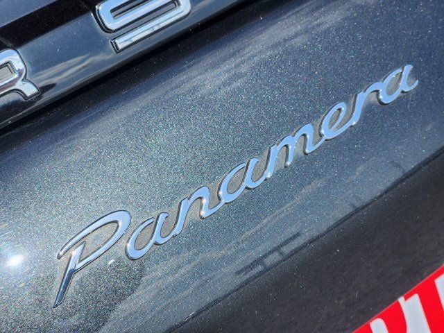 2018 Porsche Panamera 4
