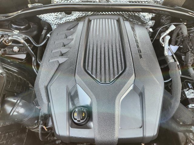 2023 Porsche Macan Base