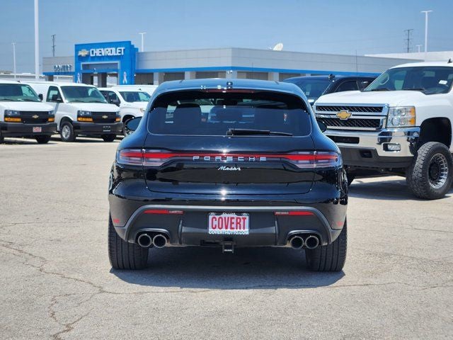 2023 Porsche Macan Base