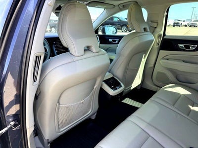 2020 Volvo V60 T5