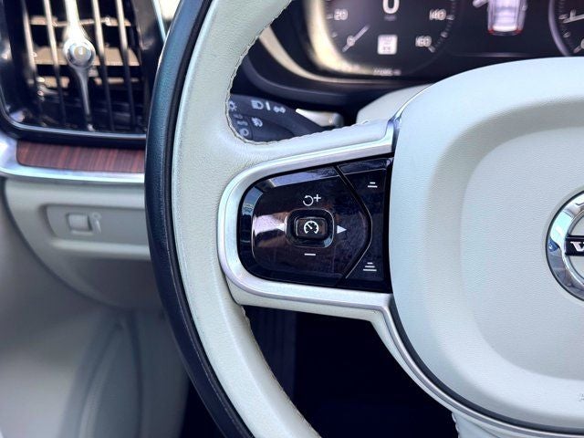 2020 Volvo V60 T5