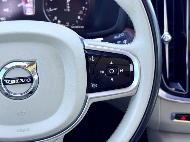 2020 Volvo V60 T5