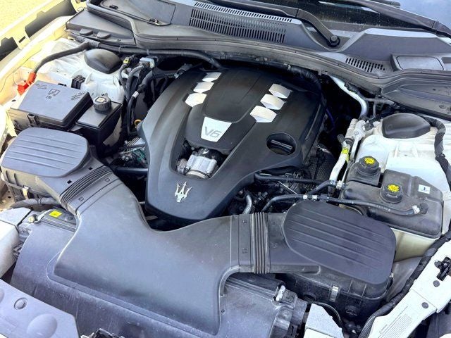 2017 Maserati Ghibli Base