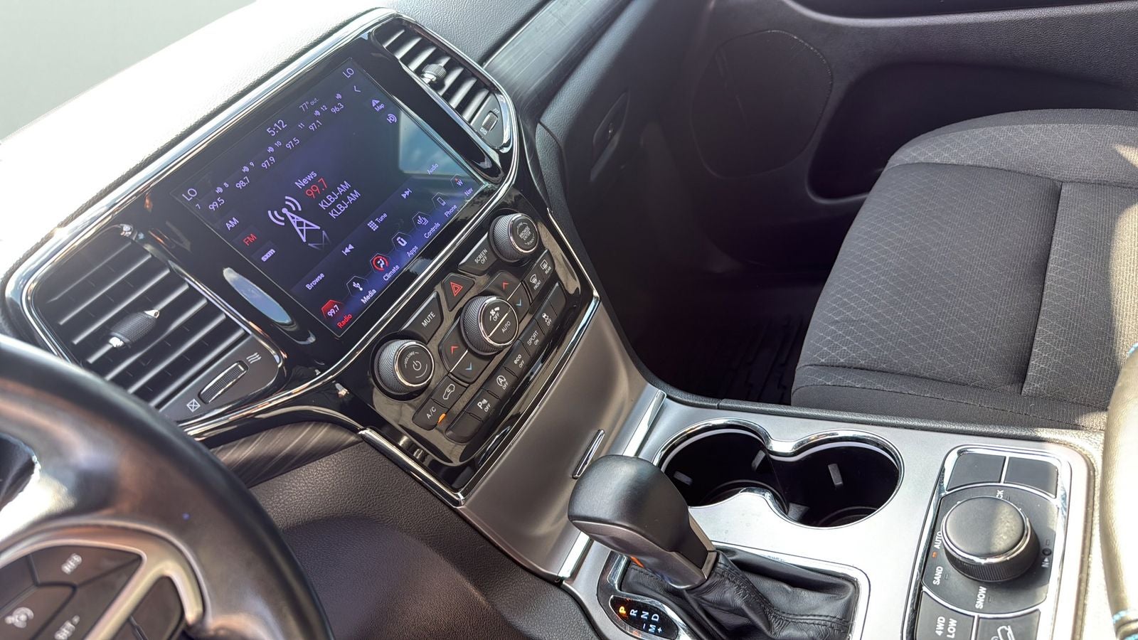 2019 Jeep Grand Cherokee Laredo