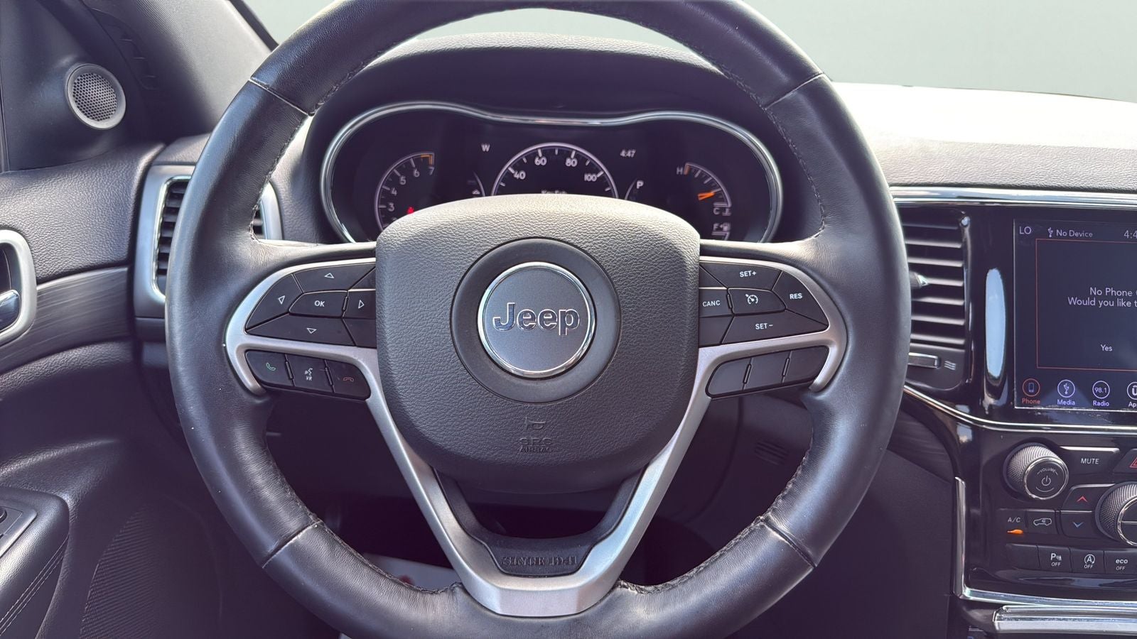 2019 Jeep Grand Cherokee Altitude