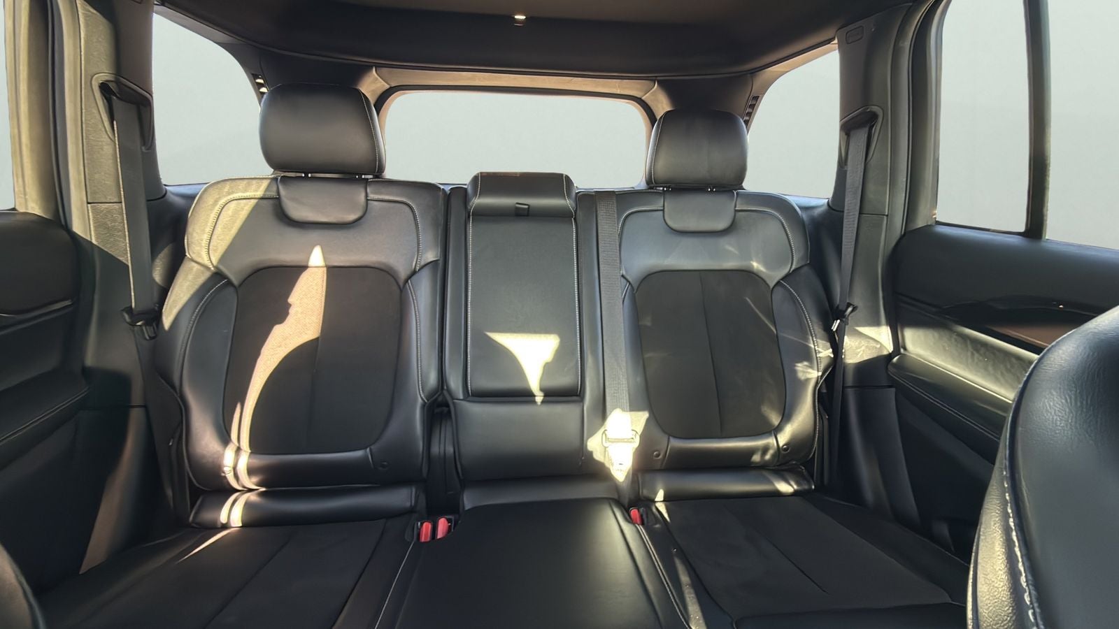 2022 Jeep Grand Cherokee Altitude