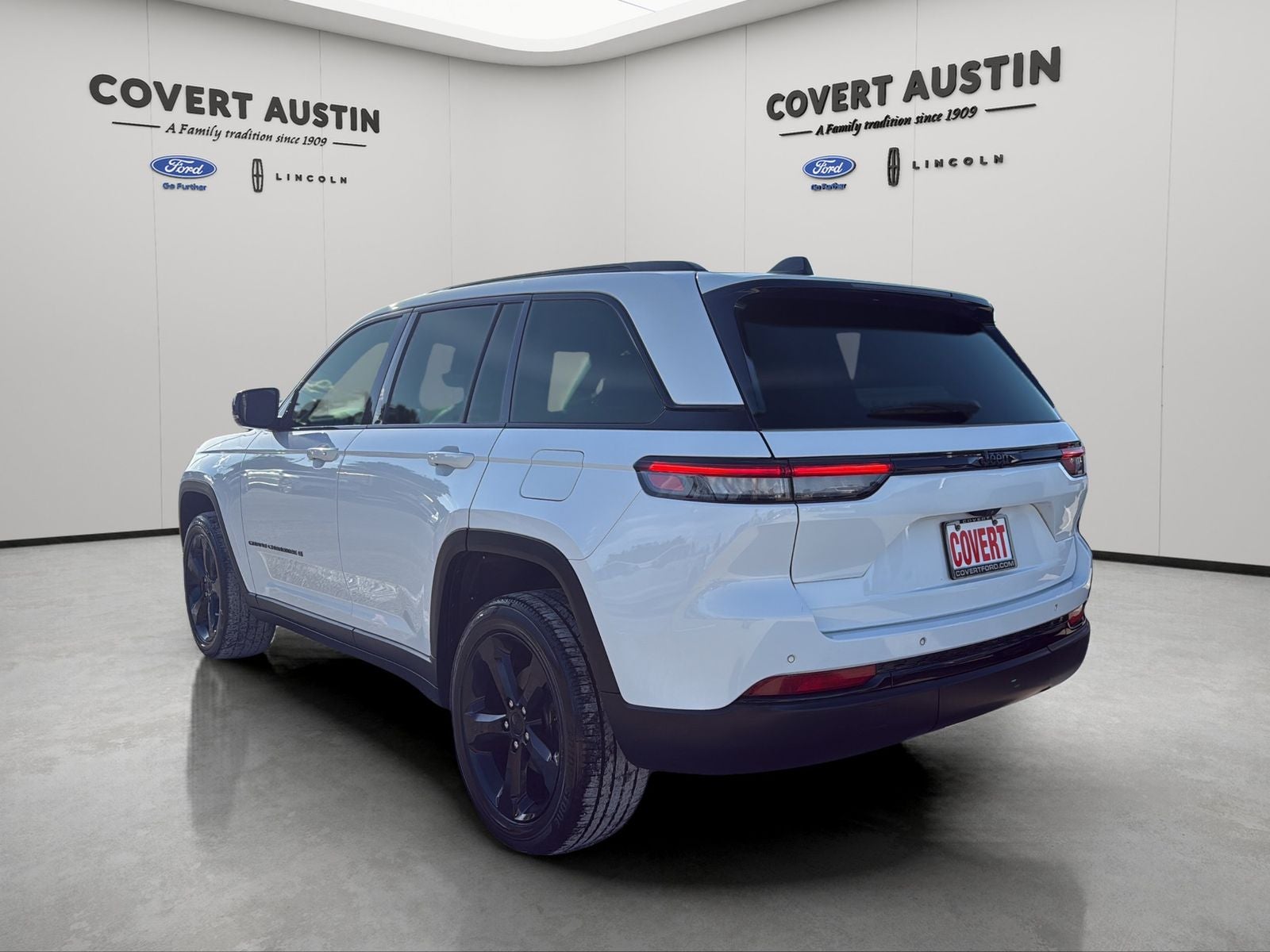 2022 Jeep Grand Cherokee Altitude