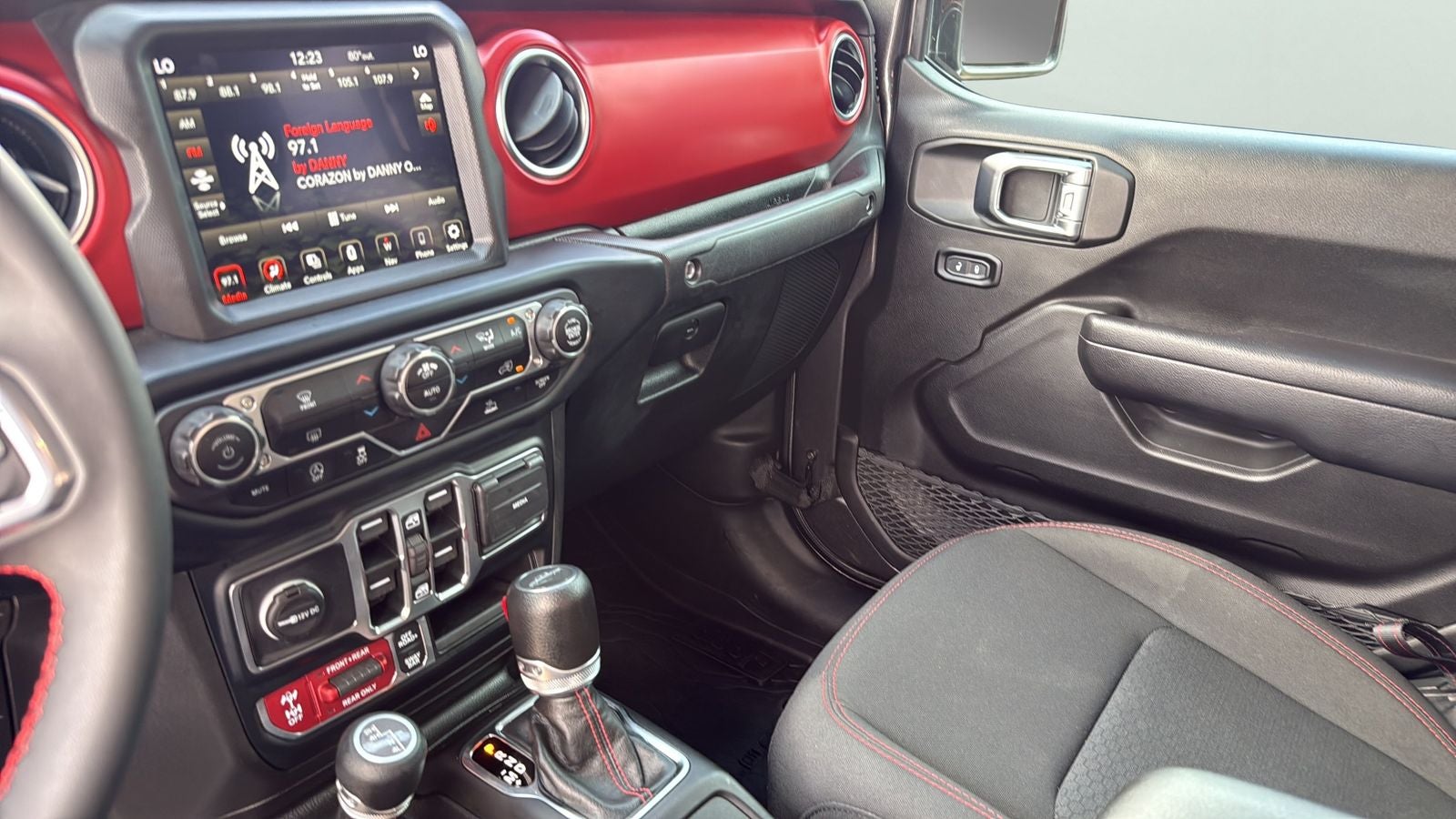 2023 Jeep Gladiator Rubicon - Photo 19