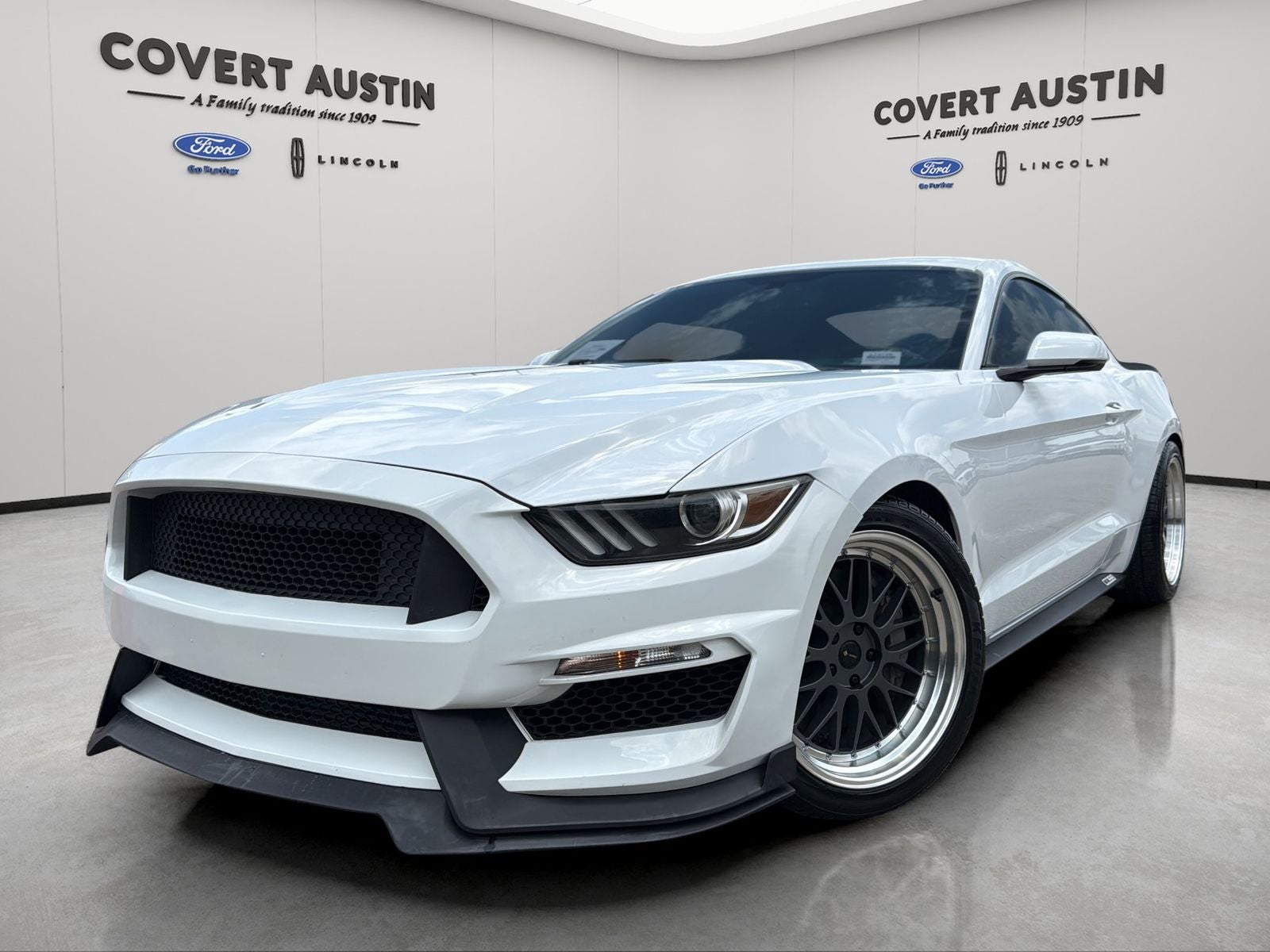 2016 Ford Mustang EcoBoost Premium