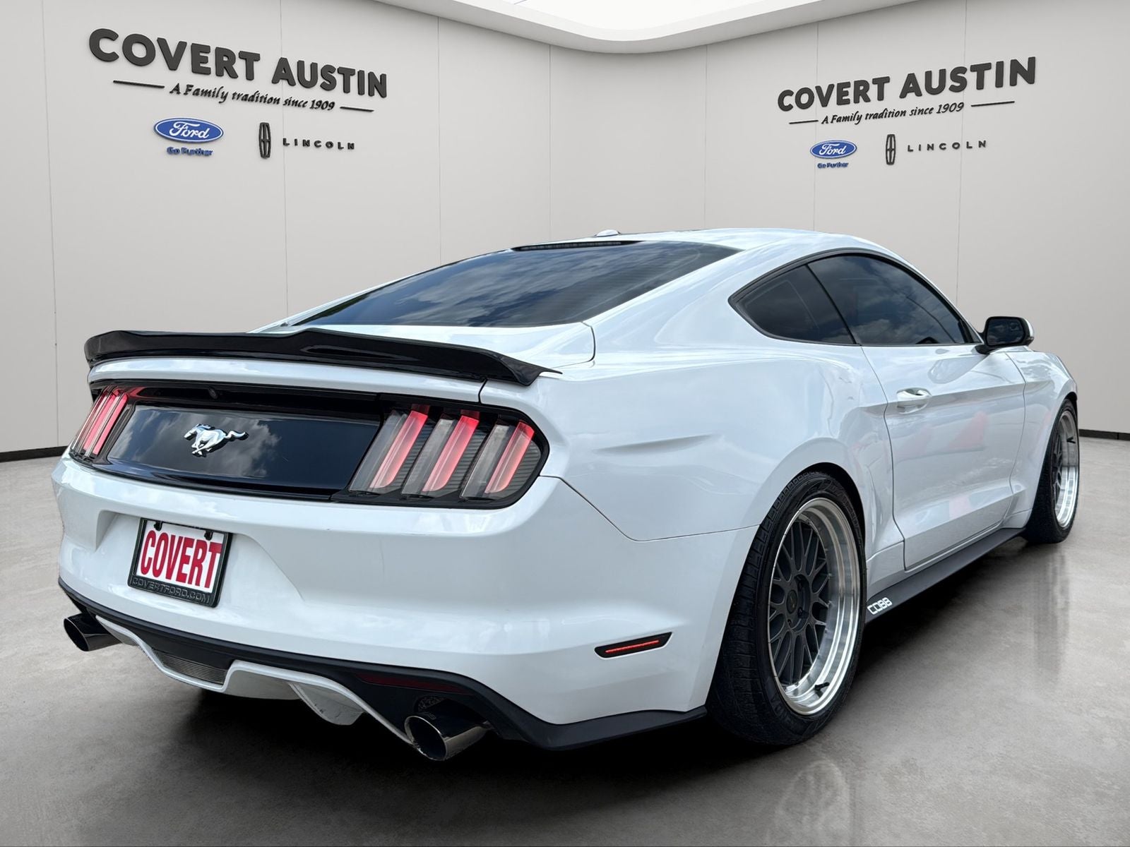 2016 Ford Mustang EcoBoost Premium