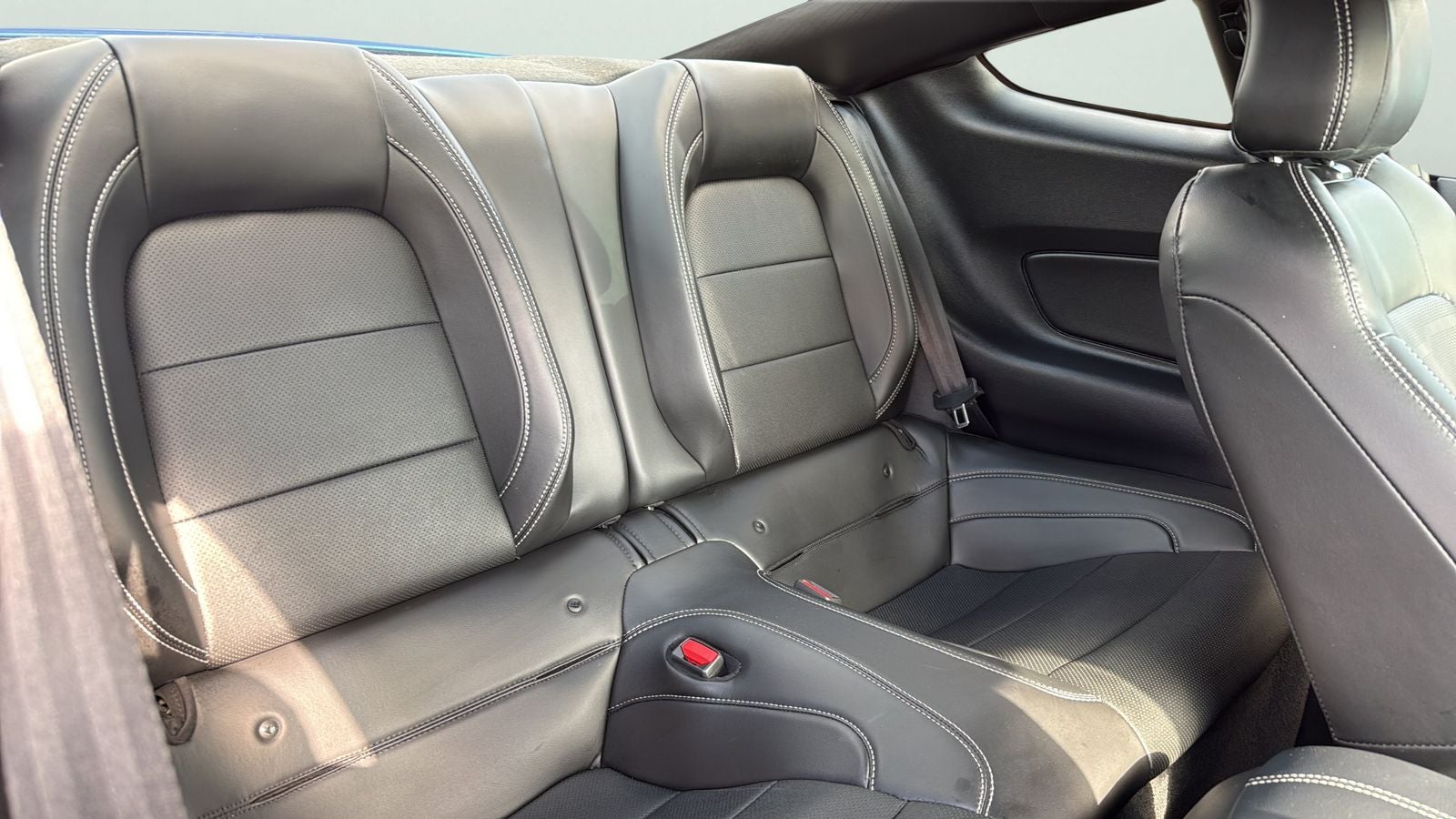 2022 Ford Mustang EcoBoost Premium