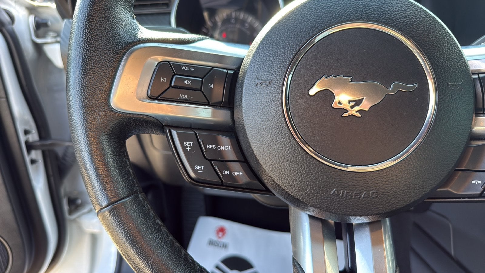 2022 Ford Mustang EcoBoost