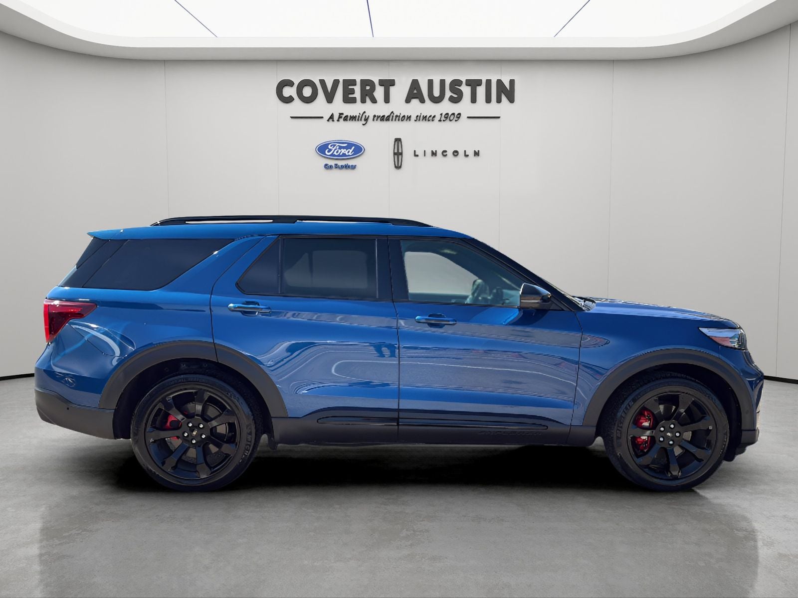 2020 Ford Explorer ST