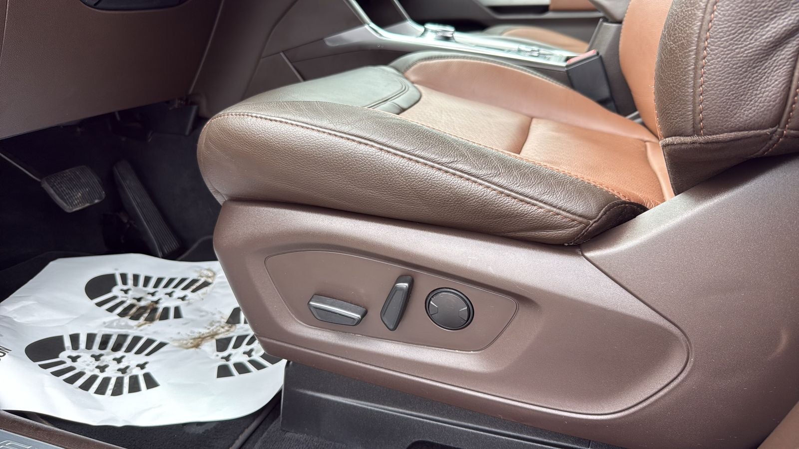 2022 Ford Explorer King Ranch