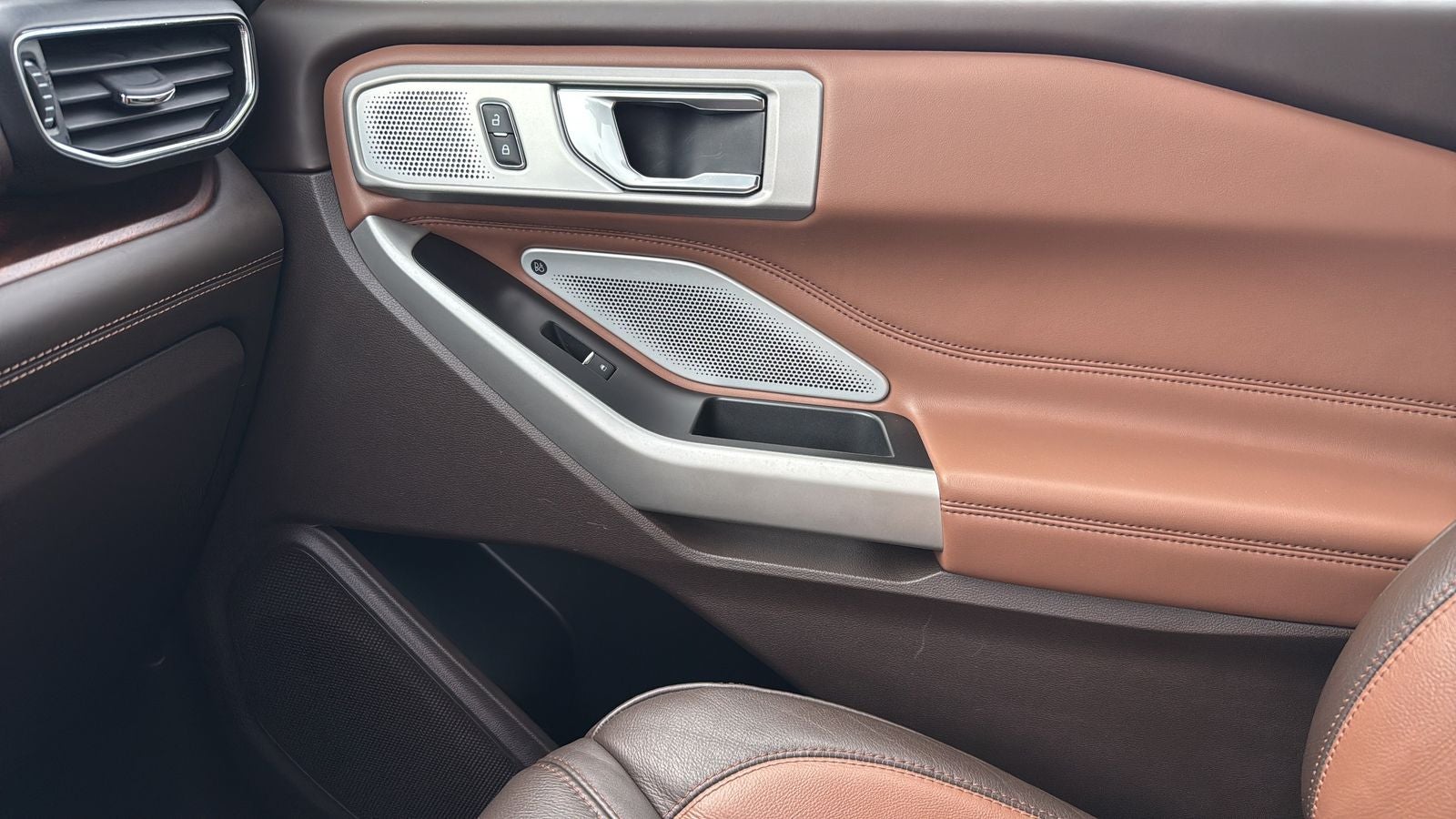 2022 Ford Explorer King Ranch