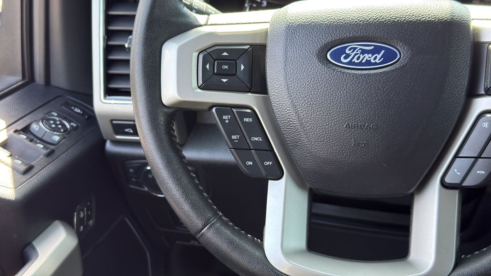 2019 Ford F-250SD Lariat
