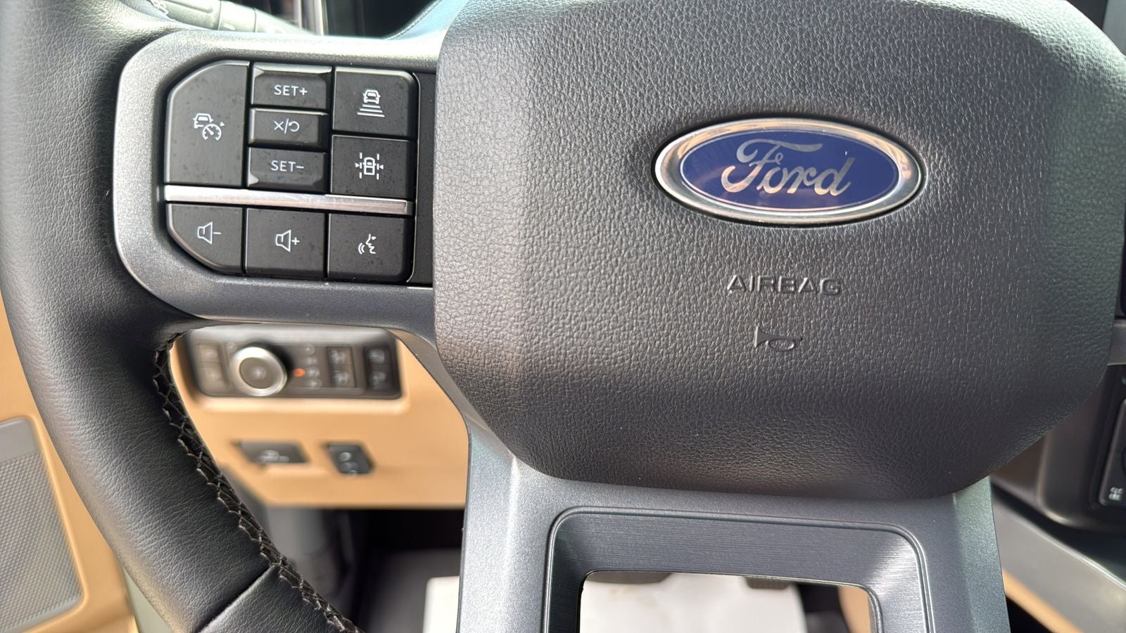 2025 Ford F-250SD Lariat