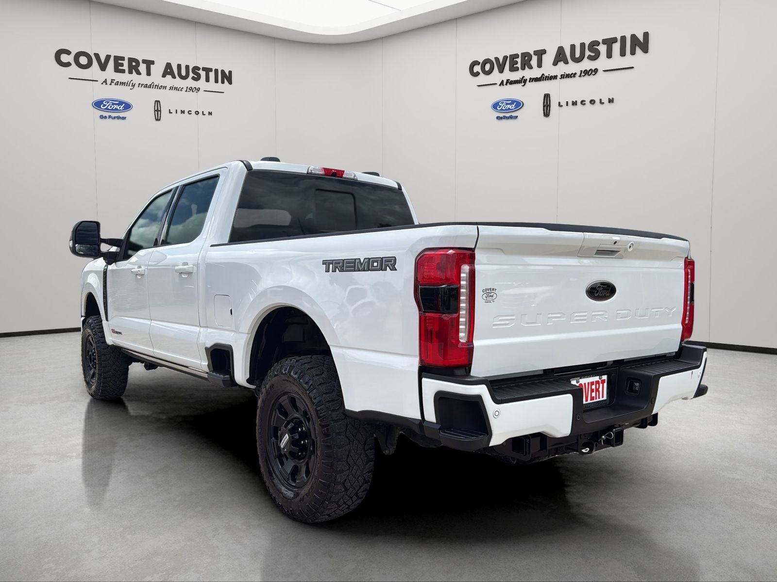 2025 Ford F-250SD Lariat