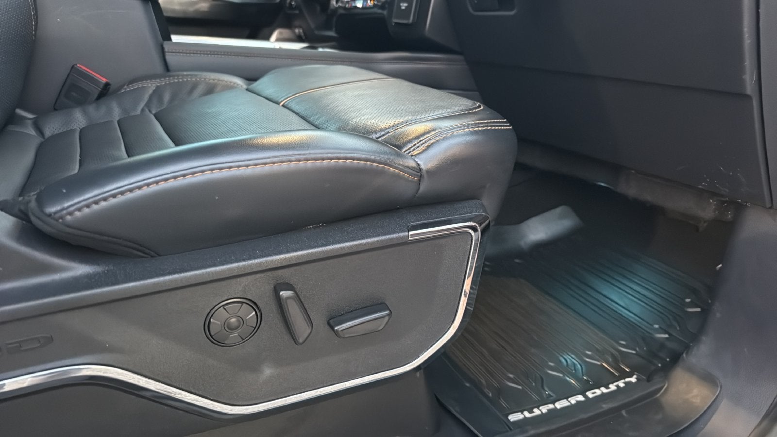 2024 Ford F-250SD Platinum