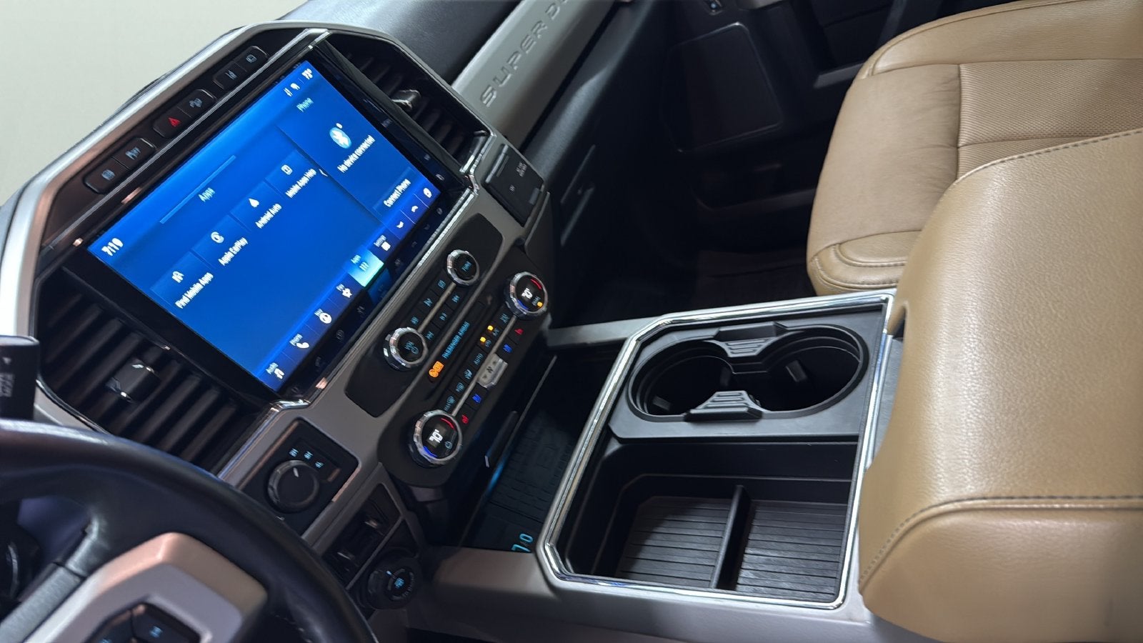 2022 Ford F-250SD Lariat