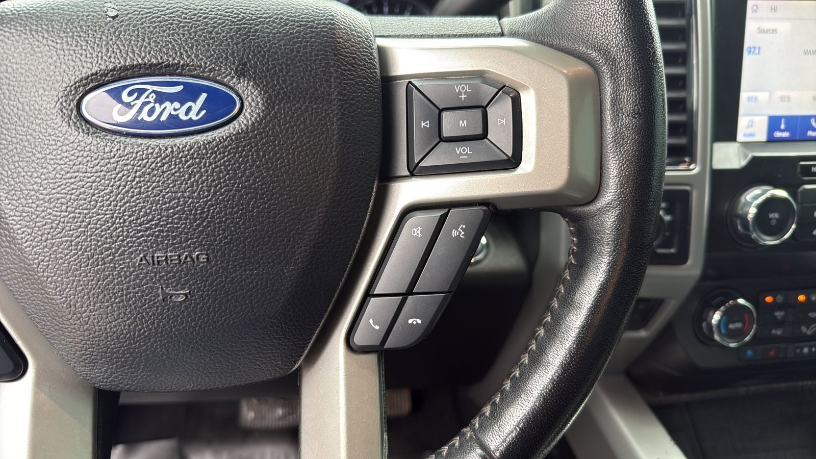 2021 Ford F-350SD Lariat