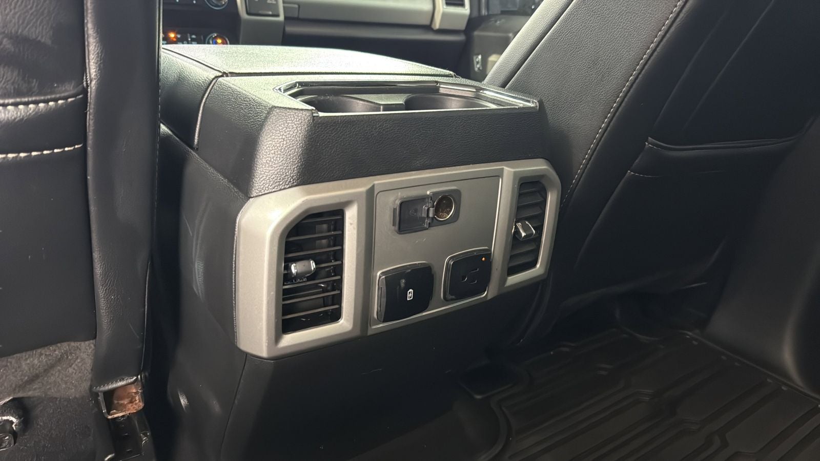 2021 Ford F-350SD Lariat