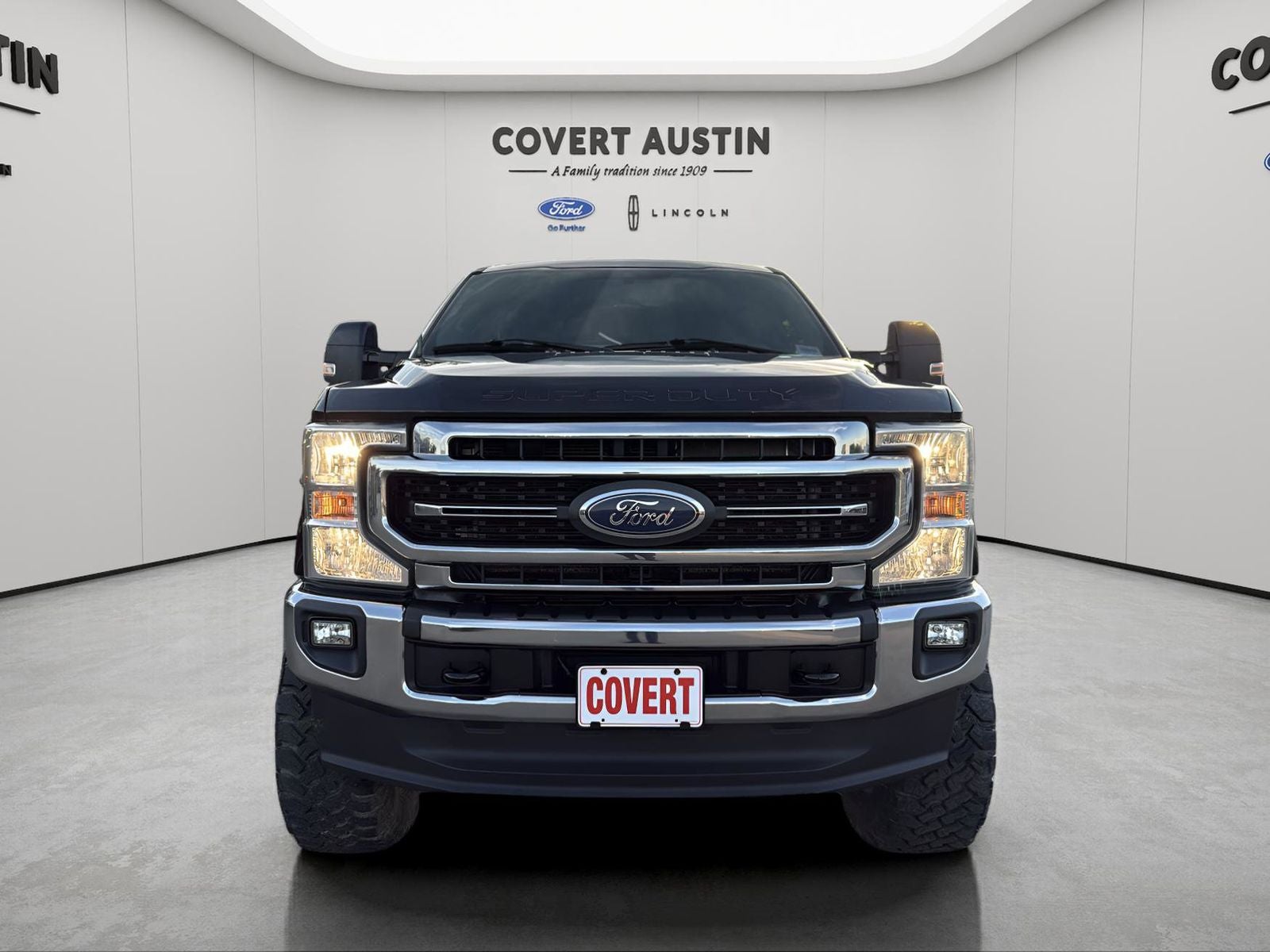 2022 Ford F-350SD Lariat
