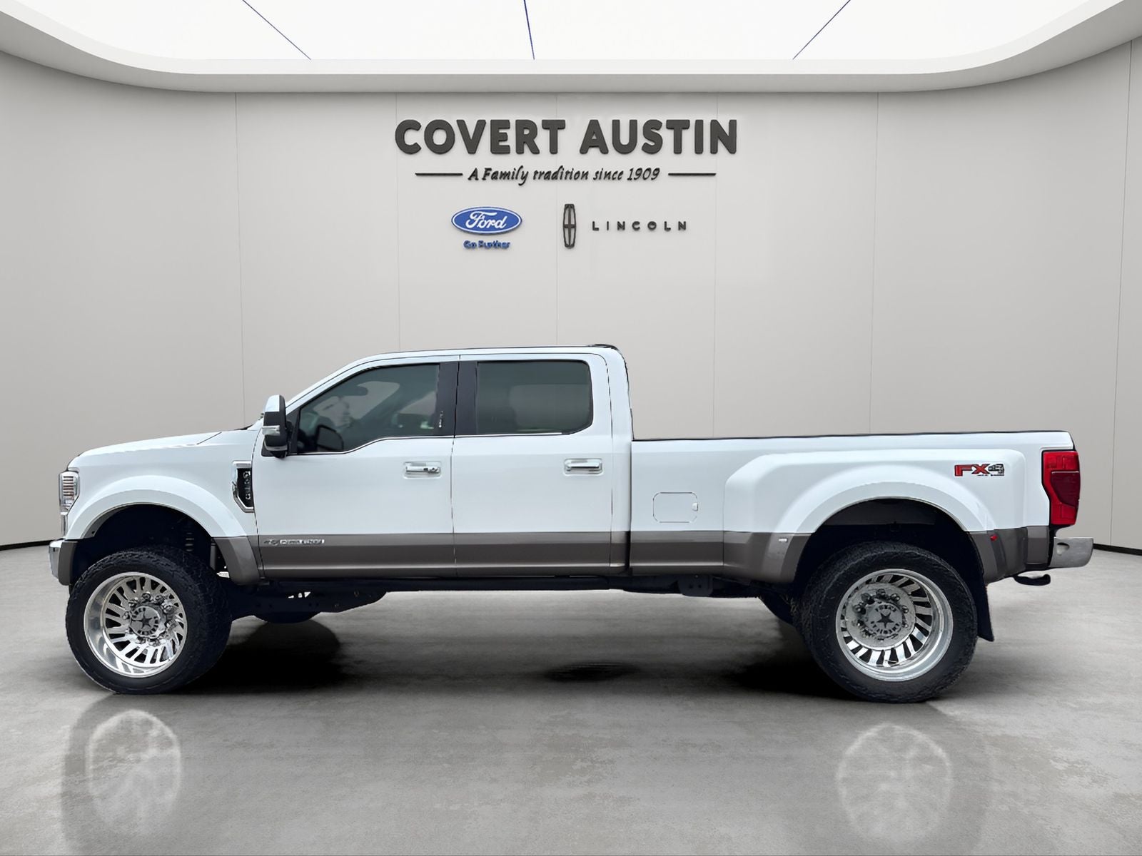 2022 Ford F-450SD King Ranch DRW