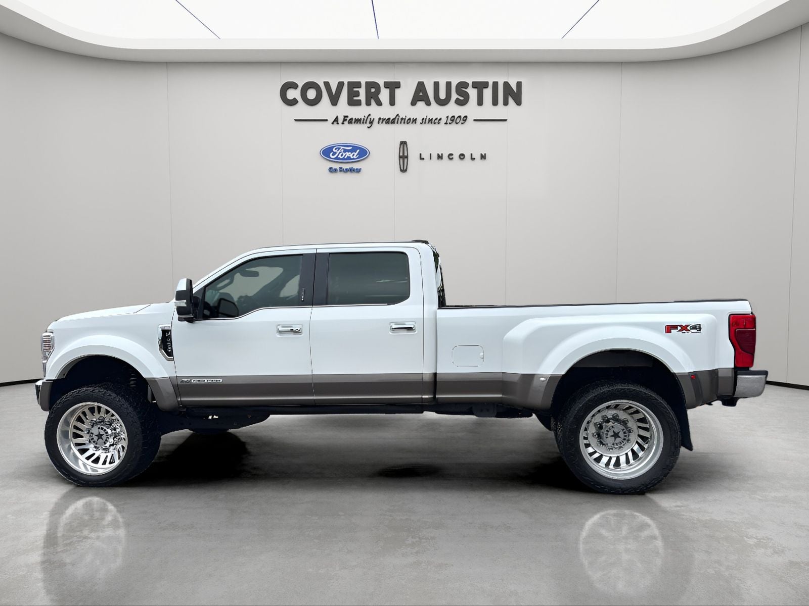 2022 Ford F-450SD King Ranch DRW