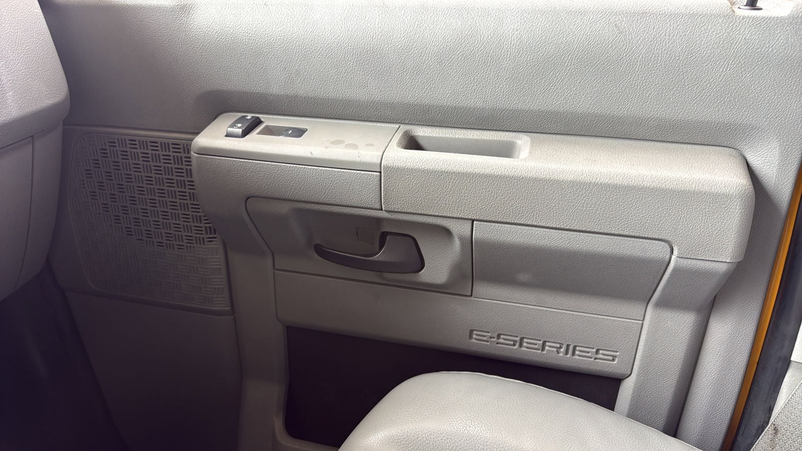 2011 Ford E-150 Commercial
