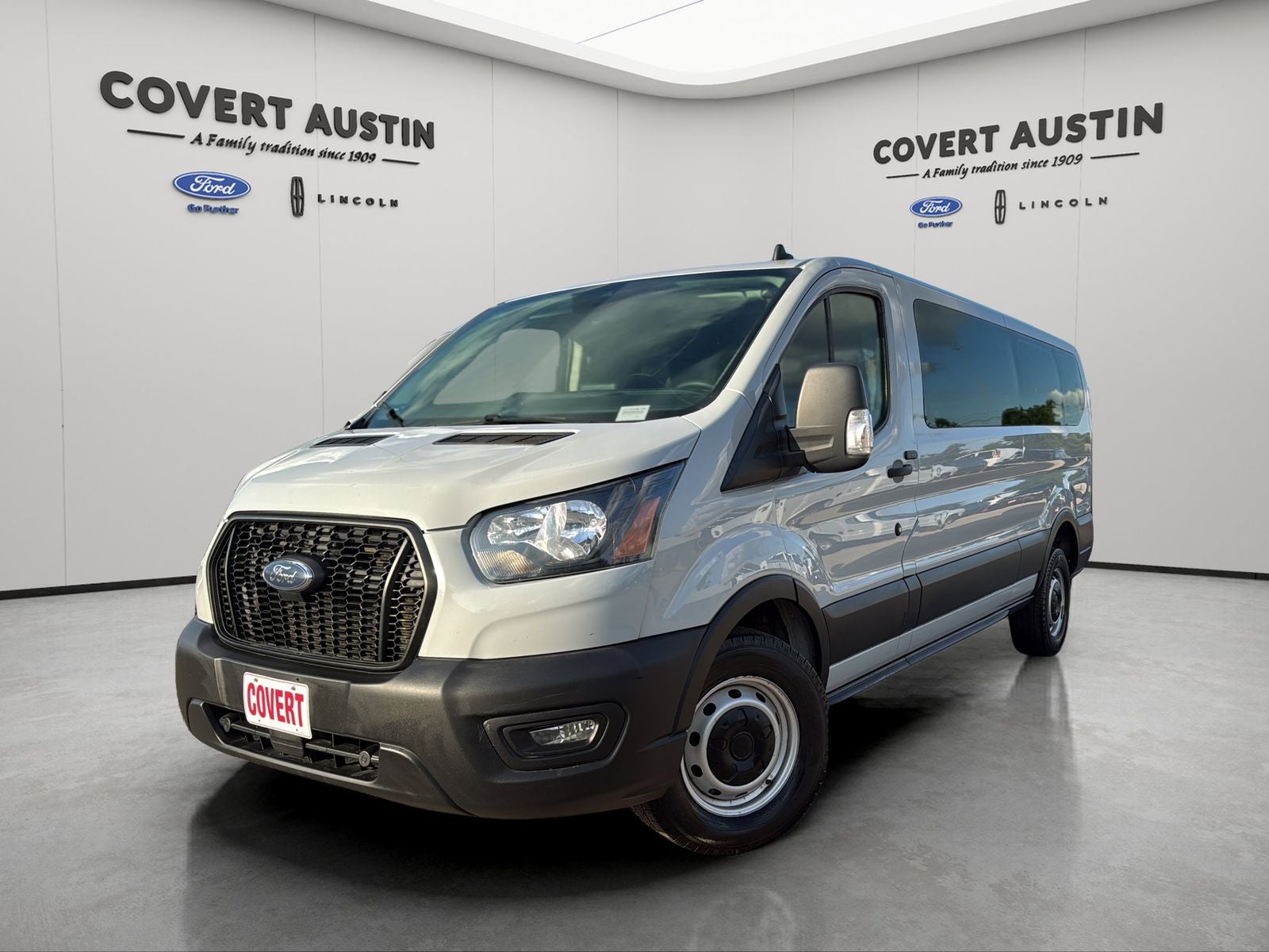 2021 Ford Transit's photo