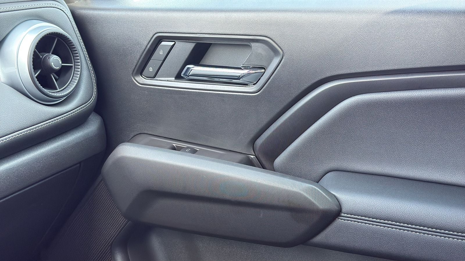 2025 Chevrolet Colorado Work Truck