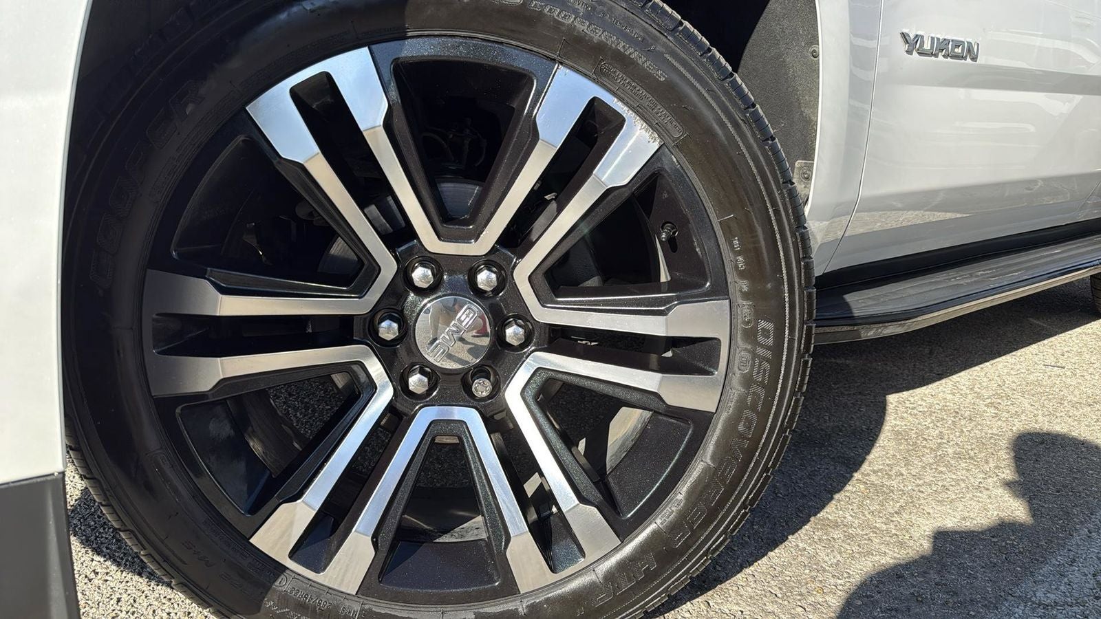 2019 GMC Yukon SLT