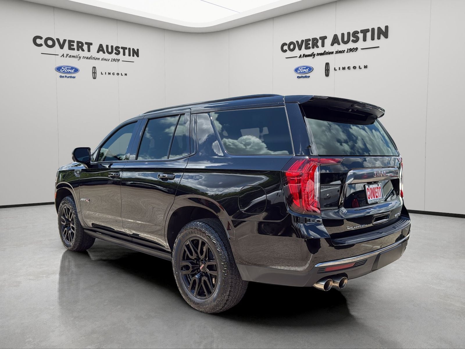 2024 GMC Yukon AT4