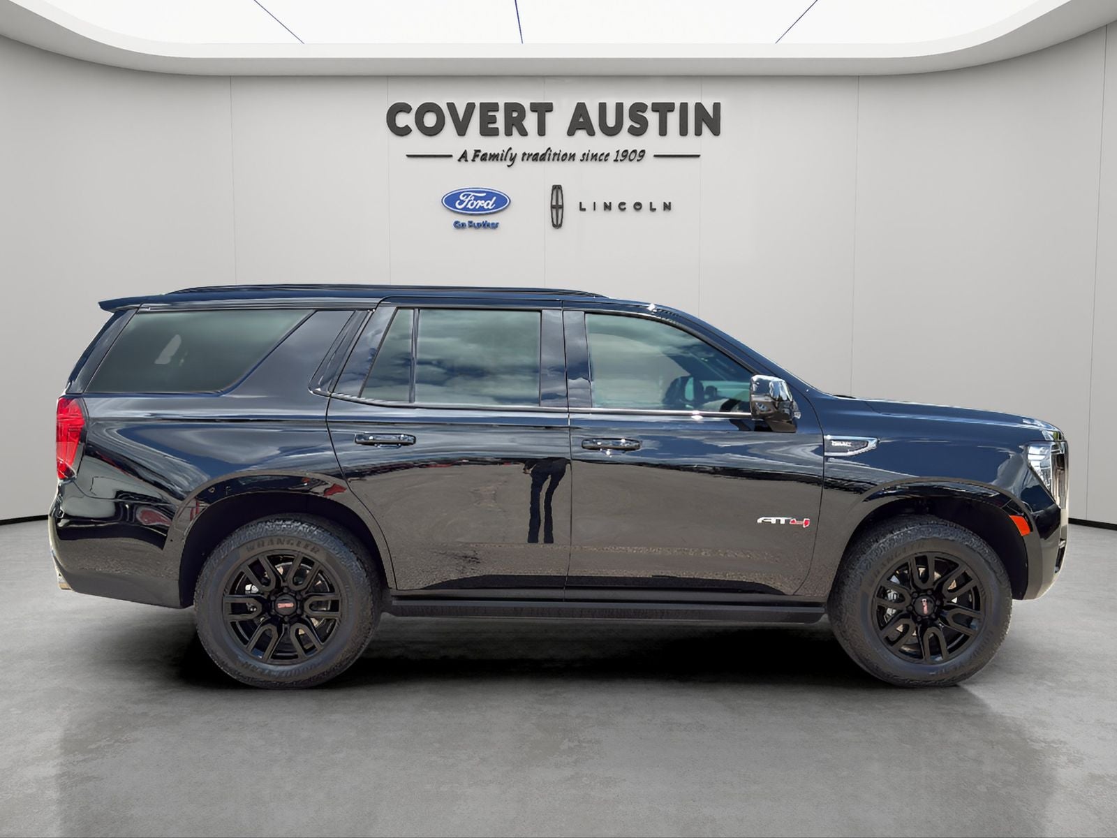 2024 GMC Yukon AT4